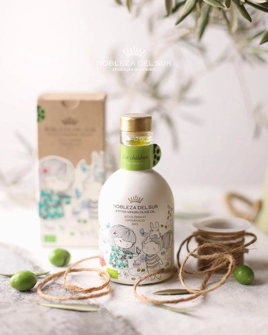 Nobleza del Sur olijfolie speciaal voor kinderen in een fles van 250 ml